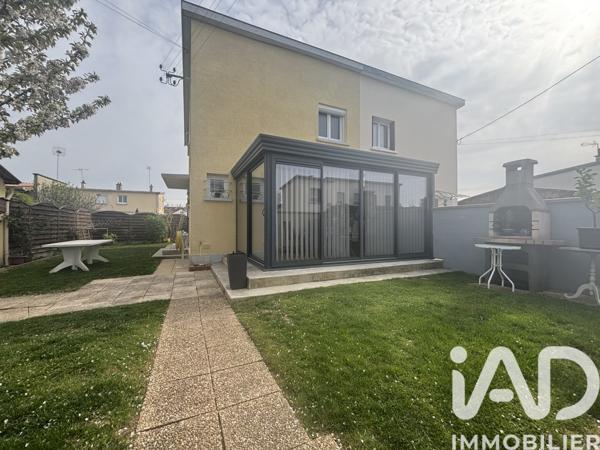 Maison à vendre 4 pièces 88 m² Saint-Julien-les-Villas