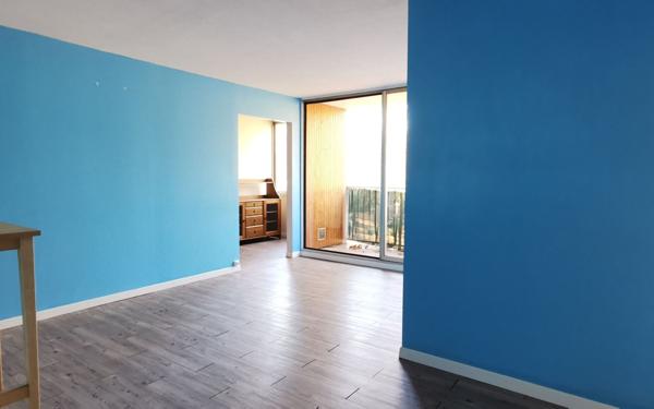 Appartement à vendre    4 pièces • 77 m2 Boussy-Saint-Antoine