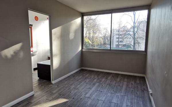 Appartement à vendre    4 pièces • 77 m2 Boussy-Saint-Antoine