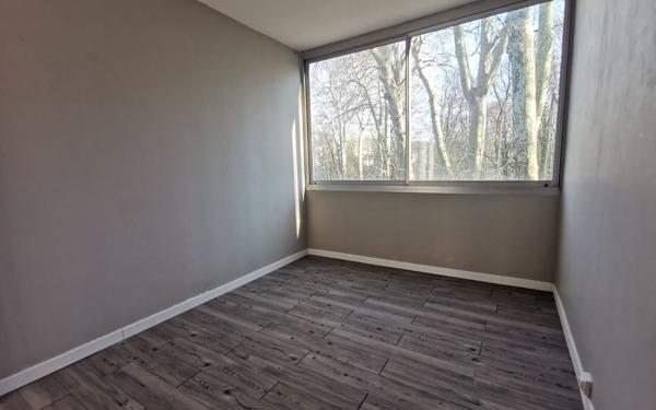 Appartement à vendre    4 pièces • 77 m2 Boussy-Saint-Antoine