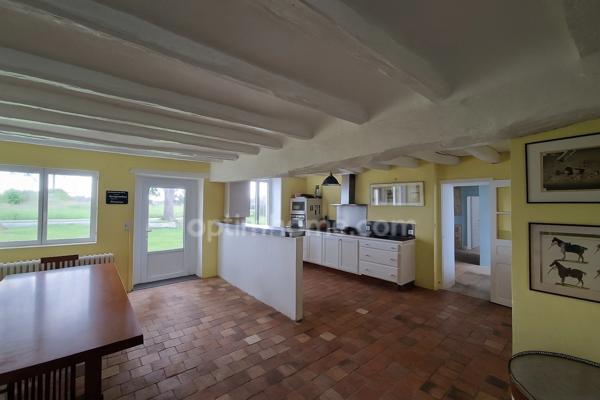 Maison à vendre 7 pièces SAINT BRANCHS (37) - 299 950 €
