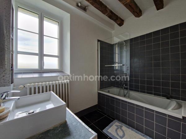 Maison à vendre 7 pièces SAINT BRANCHS (37) - 299 950 €