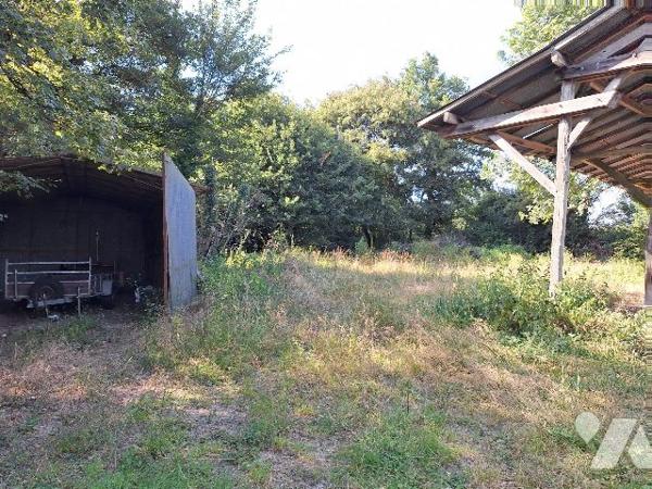 Hangar et garage sur 1553m² de terrain, LA CHAPELLE D ANGILLON