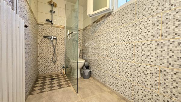 Eauze (32800) MAISON T7 - 133M² PROCHE DES COMMERCES AVEC GARAGE ET TERRAIN DE 800M² / EAUZE