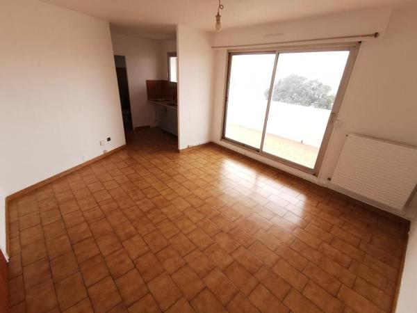 Appartement à louer 1 pièce 25.1m²