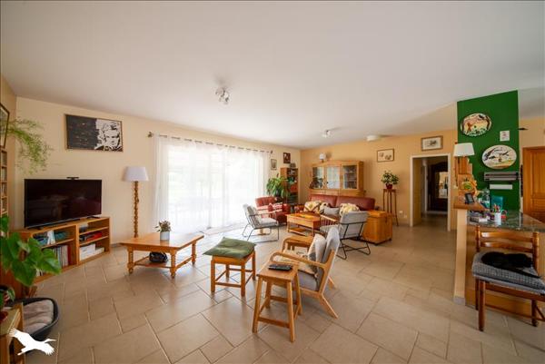 Maison à vendre |  Pescadoires |  10 pièces | 264 m²