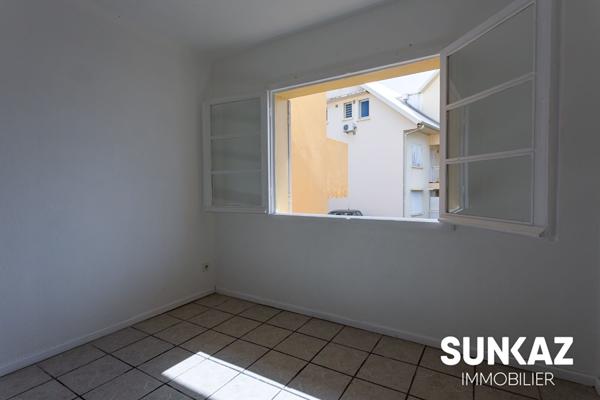 A louer Ligne Paradis - Appartement 3 pièces - Loyer 890  CC - Disponible de suite