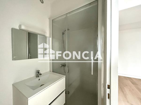 Location Studio 21.19 m² - 11 RUE DE LA VERRERIE Nantes 44000