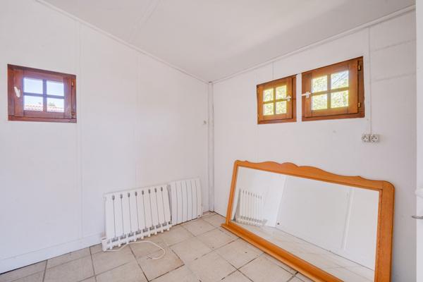 Gauriaguet (33240) Maison 4 pièces de 100m2 habitables avec atelier sur parcelle de 409m2