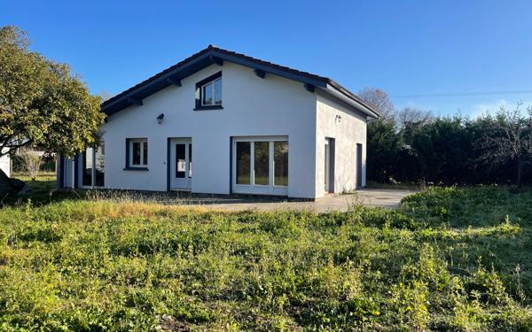 Maison à vendre    4 pièces • 117 m2 Pontonx-sur-l'Adour