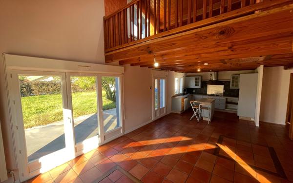 Maison à vendre    4 pièces • 117 m2 Pontonx-sur-l'Adour