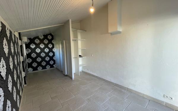 Maison à vendre    4 pièces • 117 m2 Pontonx-sur-l'Adour