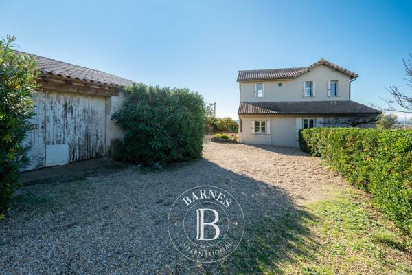 Agde, Maison 5 Chambres -  120 m² à vendre