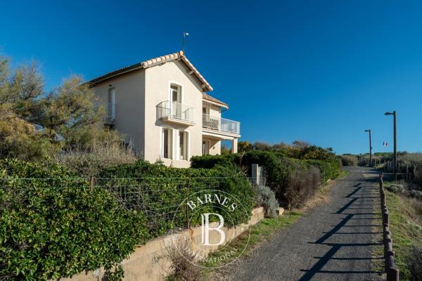 Agde, Maison 5 Chambres -  120 m² à vendre