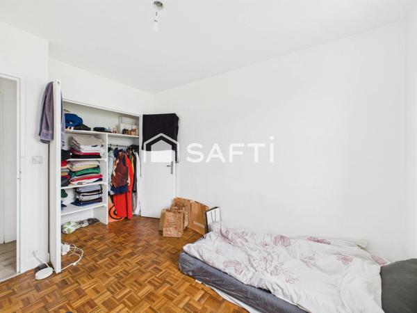 Vendu loué avec un très bon rendement locatif