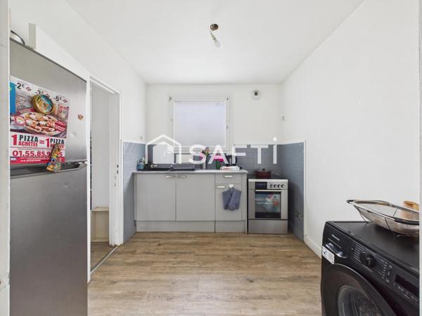 Vendu loué avec un très bon rendement locatif