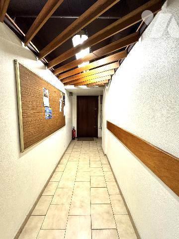 ANTIBES – Port Vauban | Local commercial 195 m² traversant, modulable