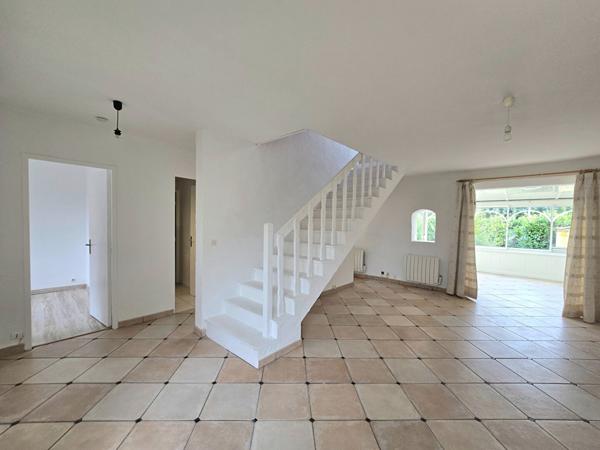 Maison Bouguenais quartier croix jeannette  104 m2