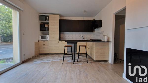 Appartement 2 pièces de 52 m² à Lormont (33310)