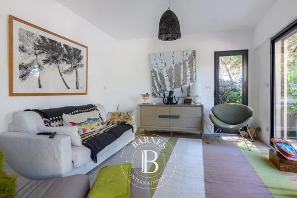 Sanary-sur-Mer, Villa 5 Chambres -  205 m² à vendre