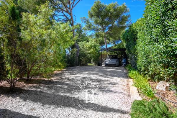 Sanary-sur-Mer, Villa 5 Chambres -  205 m² à vendre