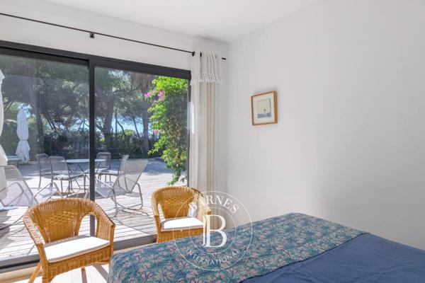 Sanary-sur-Mer, Villa 5 Chambres -  205 m² à vendre