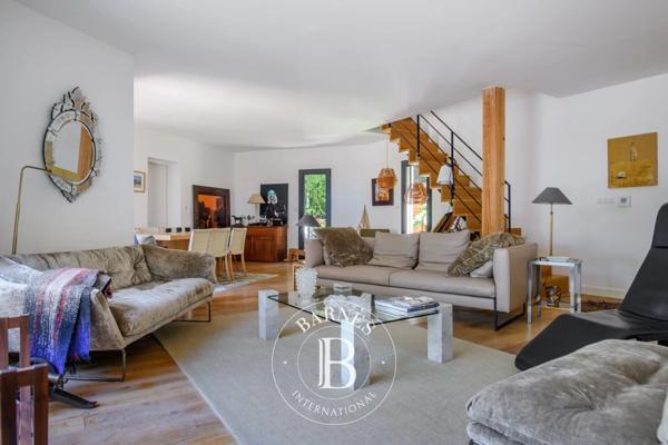 Sanary-sur-Mer, Villa 5 Chambres -  205 m² à vendre