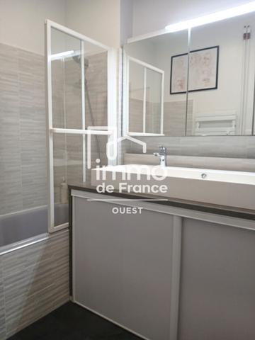 ANGERS FOCH - APPARTEMENT DE 115M² AVEC ASCENSEUR TERRASSE ET PARKING