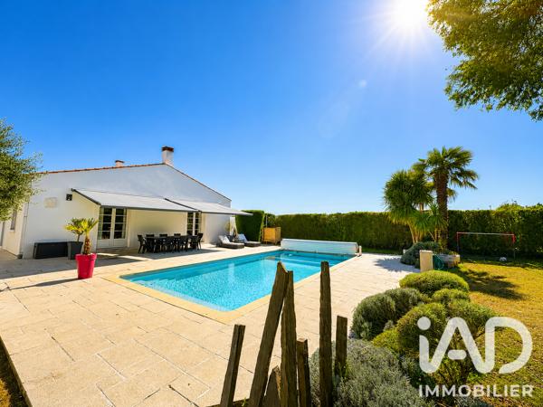 Maison à vendre 6 pièces 215 m² Saint-Vivien