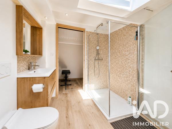 Maison à vendre 6 pièces 215 m² Saint-Vivien