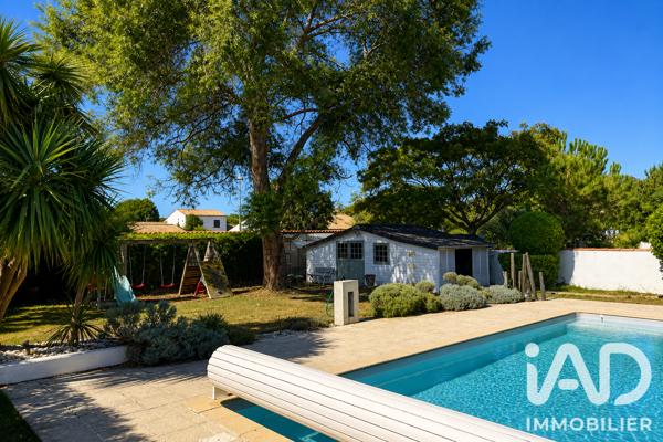 Maison à vendre 6 pièces 215 m² Saint-Vivien