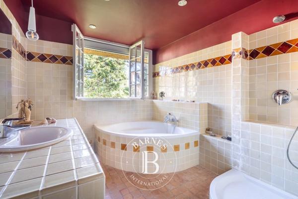 La Celle-Saint-Cloud, Maison 4 Chambres -  200 m² à vendre
