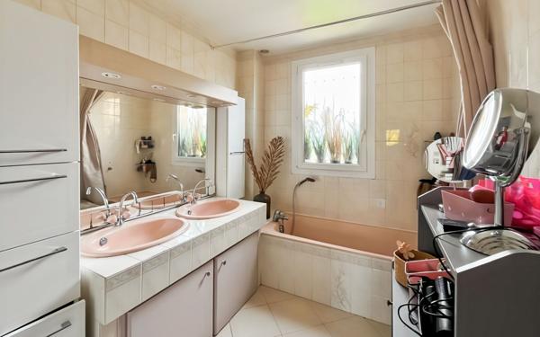 Maison à vendre    4 pièces • 80 m2 La Valette-du-Var