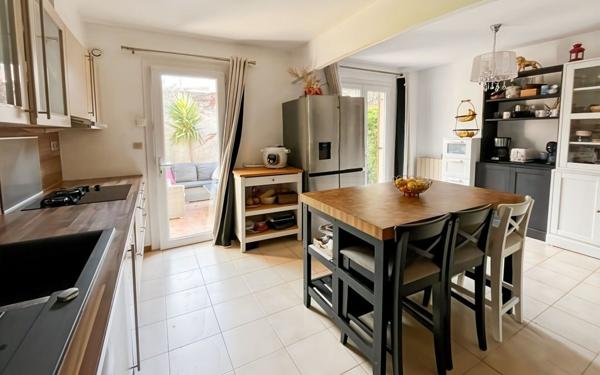 Maison à vendre    4 pièces • 80 m2 La Valette-du-Var