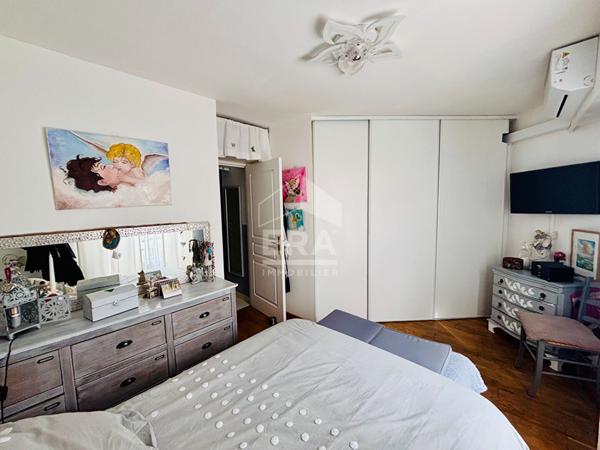 VIAGER OCCUPE: Opportunité d'investissement en bord de mer