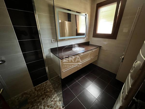 A VENDRE BEDARRIDES Maison 135 m²