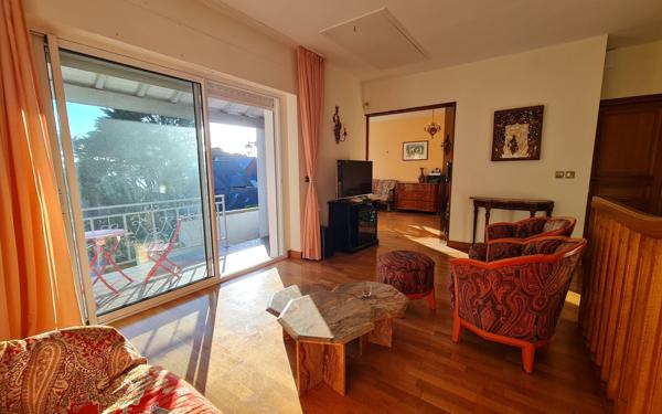 Maison à vendre    6 pièces •  Sarzeau