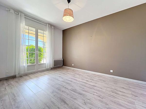 A VENDRE - MURET - Maison T6 avec piscine sur parcelle de 2500m²