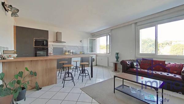 Appartement 4 pièces                                        - 42000 Saint-Étienne Réf : 2902-CIFVFOREZVELAY