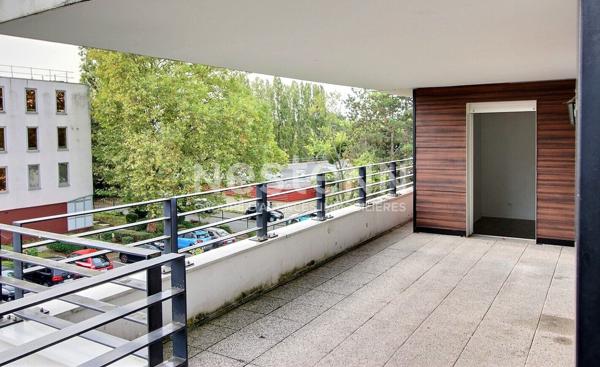 Très bel appartement 5 pièces de 95 m² avec Terrasse de 40 m² au dernièr étage, place de parking sous-sol PALAISEAU - Massy-Palaiseau