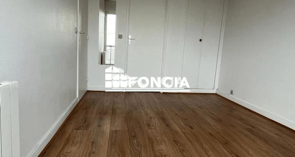 Location Appartement 2 pièces 47.62 m² - Saint-maurice 94410