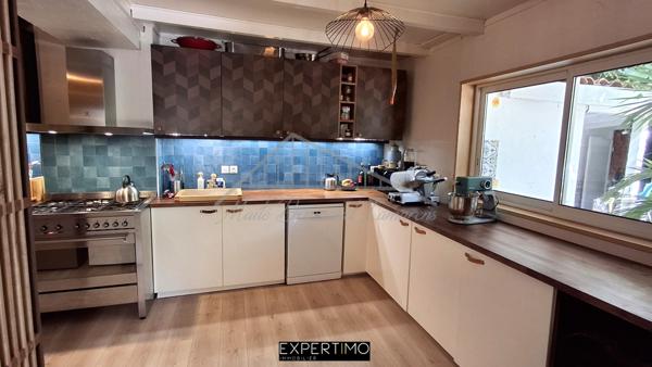 Louhossoa (64250) Charmante maison en pierres dans son écrin de verdure