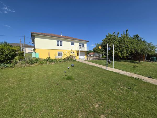 Bouzonville (57320) Maison 5 pièces 97 m² sur sous-sol complet