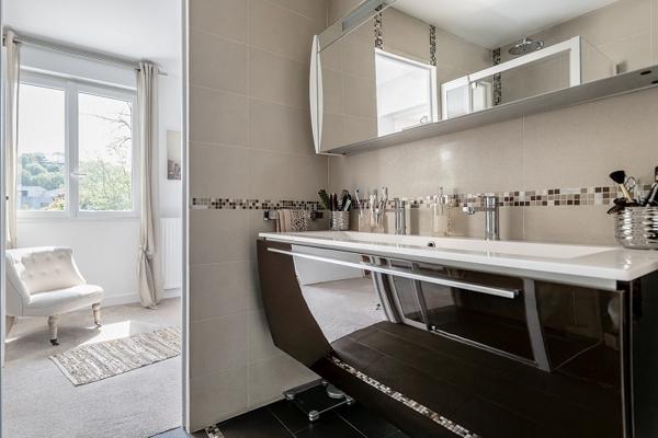 Maison 6 pièces - 179 m²