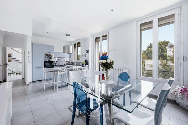 Marseille 9ème, Maison 5 Chambres -  210 m² à vendre