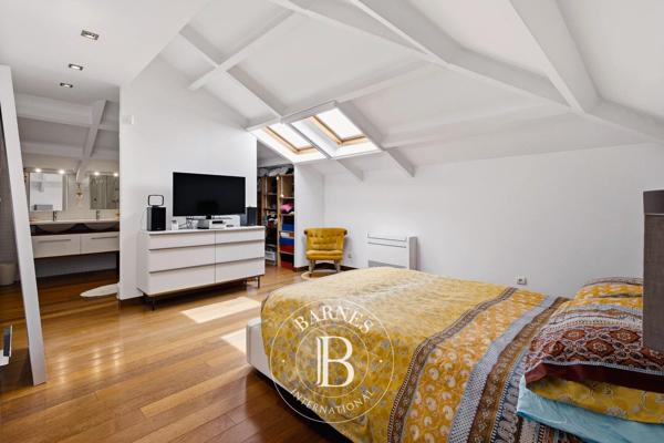 Marseille 9ème, Maison 5 Chambres -  210 m² à vendre