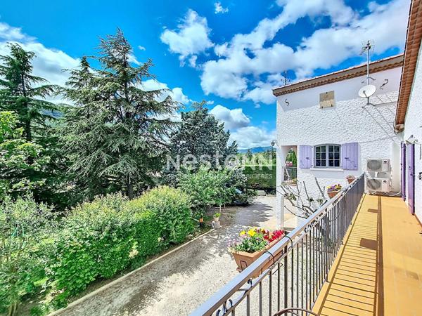 A vendre maison 2 appartements à Laragne-Montéglin