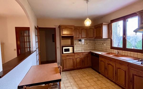 Maison à vendre    5 pièces •  Chauvigny