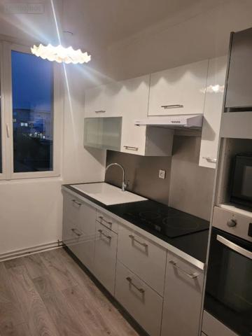 Location - Appartement Eu 76260 3 pièces 93 m 2