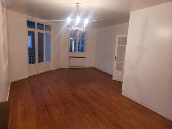 Location - Appartement Eu 76260 3 pièces 93 m 2